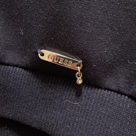 Guess sweatshirt - Picture 4 of 6